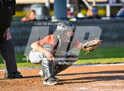 Thumbnail 1 in Baptist Prep vs Lamar (AAA 3A-5 district 1st round) photogallery.