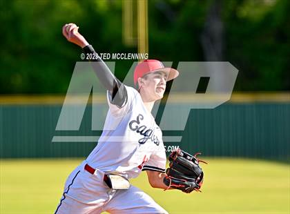 Thumbnail 1 in Baptist Prep vs Lamar (AAA 3A-5 district 1st round) photogallery.