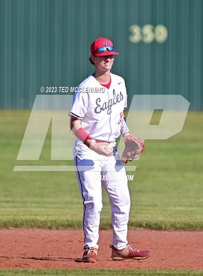 Thumbnail 2 in Baptist Prep vs Lamar (AAA 3A-5 district 1st round) photogallery.