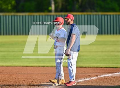 Thumbnail 1 in Baptist Prep vs Lamar (AAA 3A-5 district 1st round) photogallery.