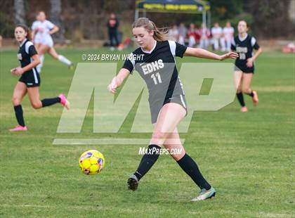 Thumbnail 2 in Cathedral Catholic vs. El Dorado photogallery.