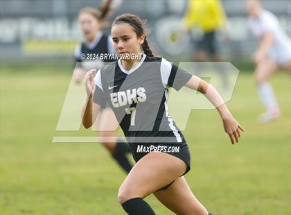 Thumbnail 1 in Cathedral Catholic vs. El Dorado photogallery.