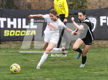 Thumbnail 2 in Cathedral Catholic vs. El Dorado photogallery.