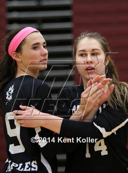 Thumbnail 1 in Seaholm vs. Dakota photogallery.