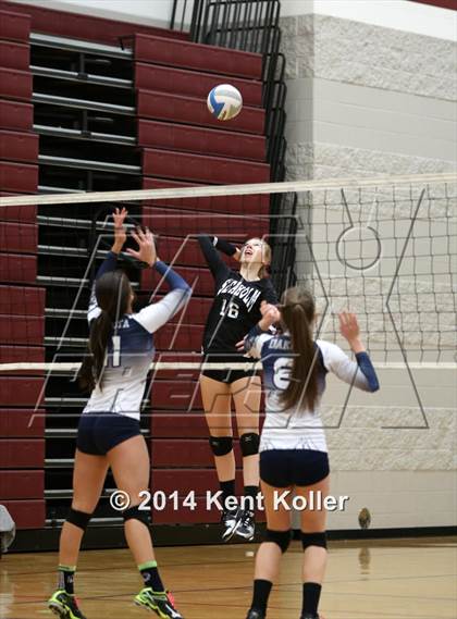 Thumbnail 1 in Seaholm vs. Dakota photogallery.