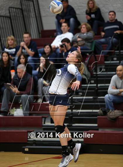 Thumbnail 2 in Seaholm vs. Dakota photogallery.
