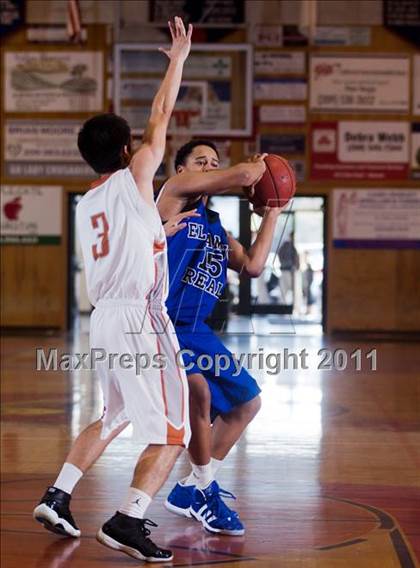 Thumbnail 1 in El Camino Real vs. Central photogallery.
