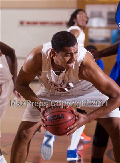 Thumbnail 2 in El Camino Real vs. Central photogallery.