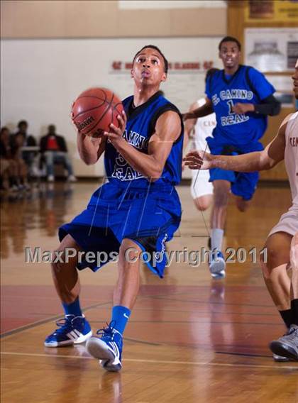 Thumbnail 1 in El Camino Real vs. Central photogallery.