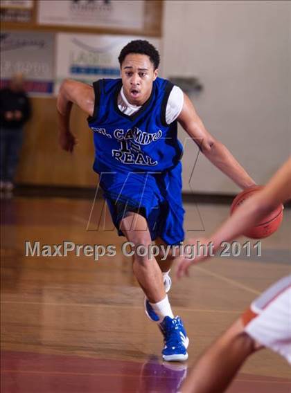 Thumbnail 1 in El Camino Real vs. Central photogallery.