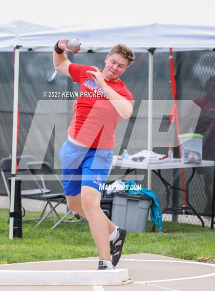 Thumbnail 3 in CHSAA Track & Field 5A Championships (Boys Shot Put) photogallery.