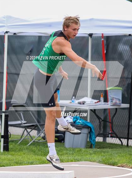 Thumbnail 1 in CHSAA Track & Field 5A Championships (Boys Shot Put) photogallery.
