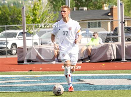 Thumbnail 2 in Herriman @ Farmington (UHSAA 6A Round 2) photogallery.