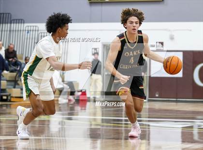 Thumbnail 3 in Oaks Christian vs Long Beach Poly photogallery.