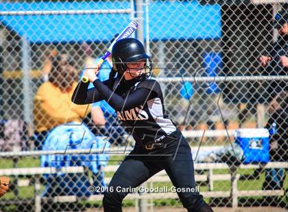 Thumbnail 3 in Washington vs. Havelock photogallery.