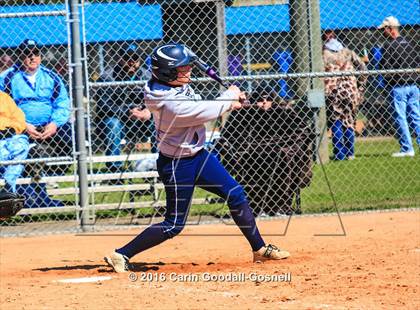 Thumbnail 3 in Washington vs. Havelock photogallery.