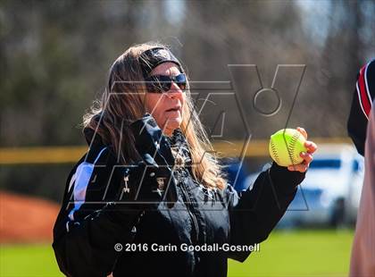 Thumbnail 1 in Washington vs. Havelock photogallery.