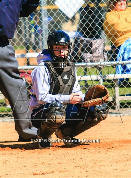 Thumbnail 3 in Washington vs. Havelock photogallery.