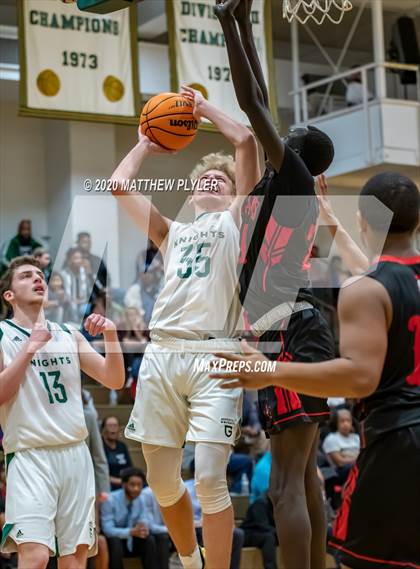 Thumbnail 2 in The Burlington School vs. Greenfield (Hoopstate MLK Classic - Kinston) photogallery.