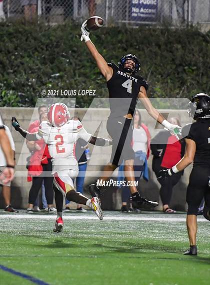 Thumbnail 2 in Orange Lutheran @ Servite photogallery.