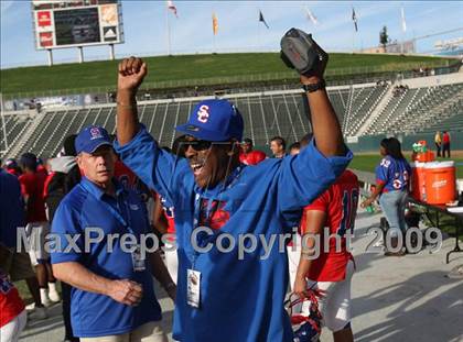 Thumbnail 1 in Marin Catholic vs. Serra (CIF State D3 Final) photogallery.