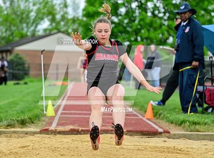 Thumbnail 1 in John H. Shaner Memorial Meet photogallery.
