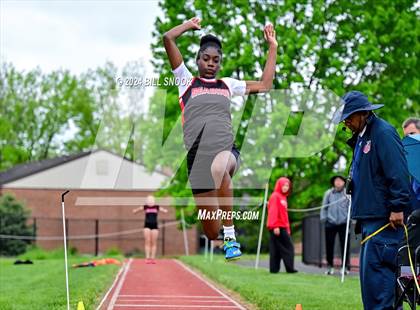 Thumbnail 3 in John H. Shaner Memorial Meet photogallery.
