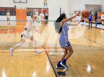 Thumbnail 1 in Grand Saline vs Spring Hill photogallery.