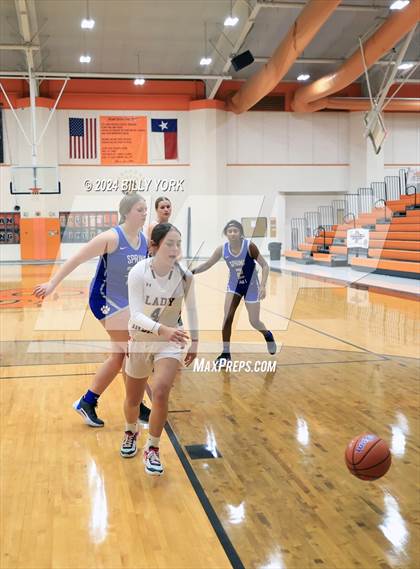 Thumbnail 3 in Grand Saline vs Spring Hill photogallery.