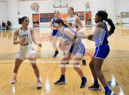 Thumbnail 3 in Grand Saline vs Spring Hill photogallery.