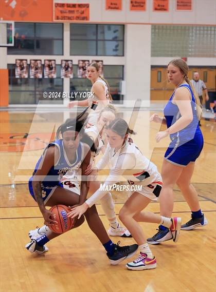 Thumbnail 2 in Grand Saline vs Spring Hill photogallery.