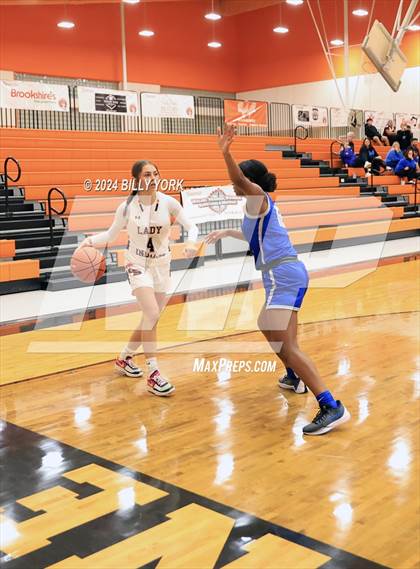 Thumbnail 3 in Grand Saline vs Spring Hill photogallery.