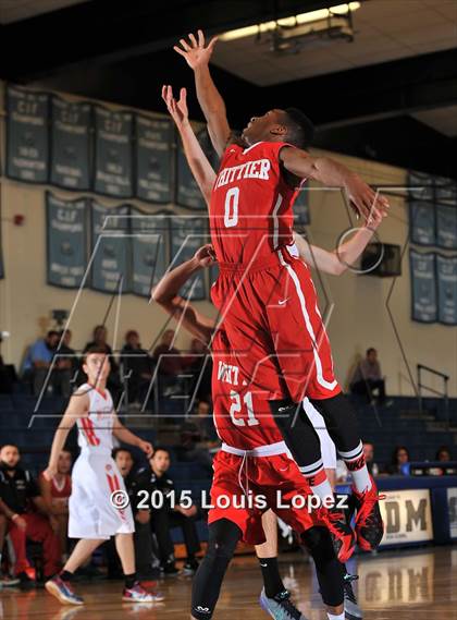 Thumbnail 2 in Whittier vs. Mater Dei photogallery.