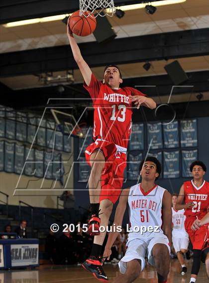 Thumbnail 2 in Whittier vs. Mater Dei photogallery.