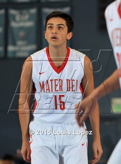 Thumbnail 3 in Whittier vs. Mater Dei photogallery.