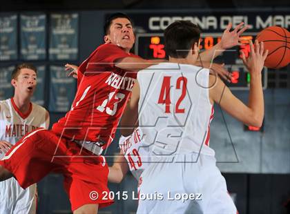 Thumbnail 1 in Whittier vs. Mater Dei photogallery.