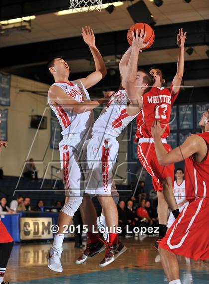 Thumbnail 3 in Whittier vs. Mater Dei photogallery.