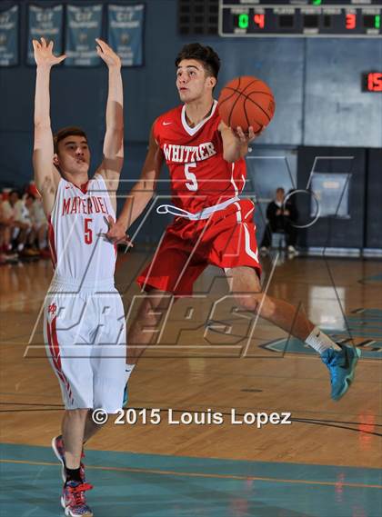 Thumbnail 2 in Whittier vs. Mater Dei photogallery.