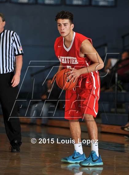 Thumbnail 1 in Whittier vs. Mater Dei photogallery.