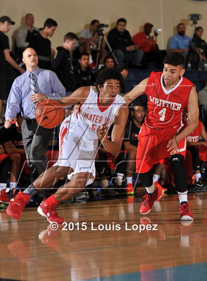 Thumbnail 3 in Whittier vs. Mater Dei photogallery.