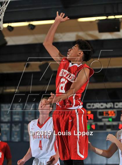 Thumbnail 1 in Whittier vs. Mater Dei photogallery.