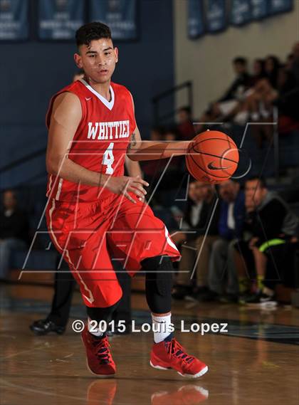 Thumbnail 2 in Whittier vs. Mater Dei photogallery.