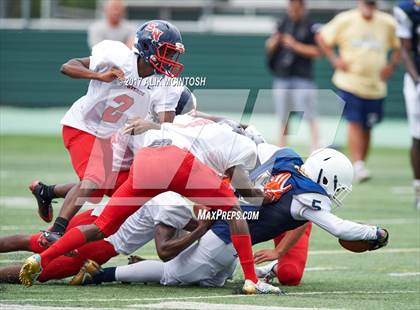 Thumbnail 1 in Lee County vs Southern Nash photogallery.