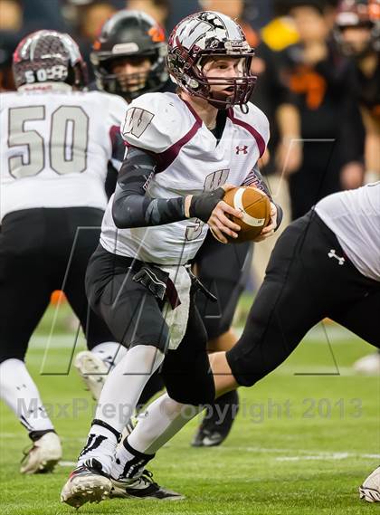 Thumbnail 2 in Waskom vs. Refugio (UIL 2A D2 Semifinal) photogallery.