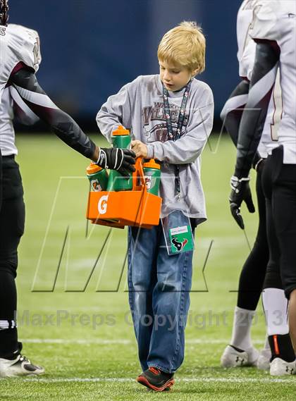 Thumbnail 3 in Waskom vs. Refugio (UIL 2A D2 Semifinal) photogallery.