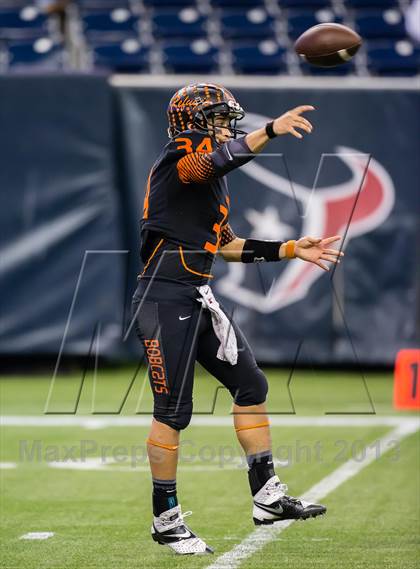 Thumbnail 3 in Waskom vs. Refugio (UIL 2A D2 Semifinal) photogallery.