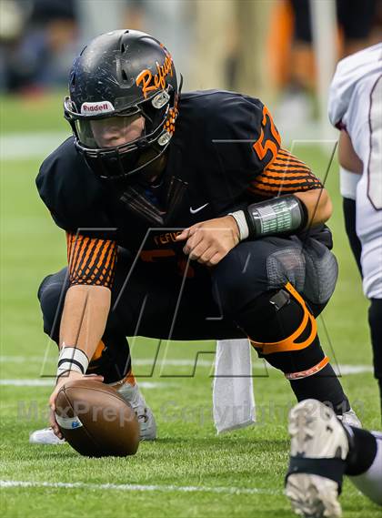 Thumbnail 2 in Waskom vs. Refugio (UIL 2A D2 Semifinal) photogallery.