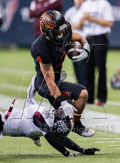 Thumbnail 1 in Waskom vs. Refugio (UIL 2A D2 Semifinal) photogallery.
