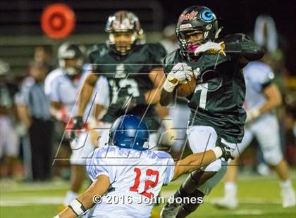 Thumbnail 2 in 2016 New York vs. New Jersey All-Star Classic photogallery.