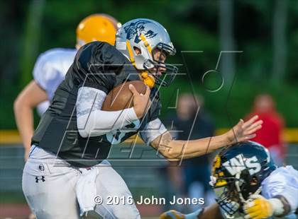 Thumbnail 3 in 2016 New York vs. New Jersey All-Star Classic photogallery.